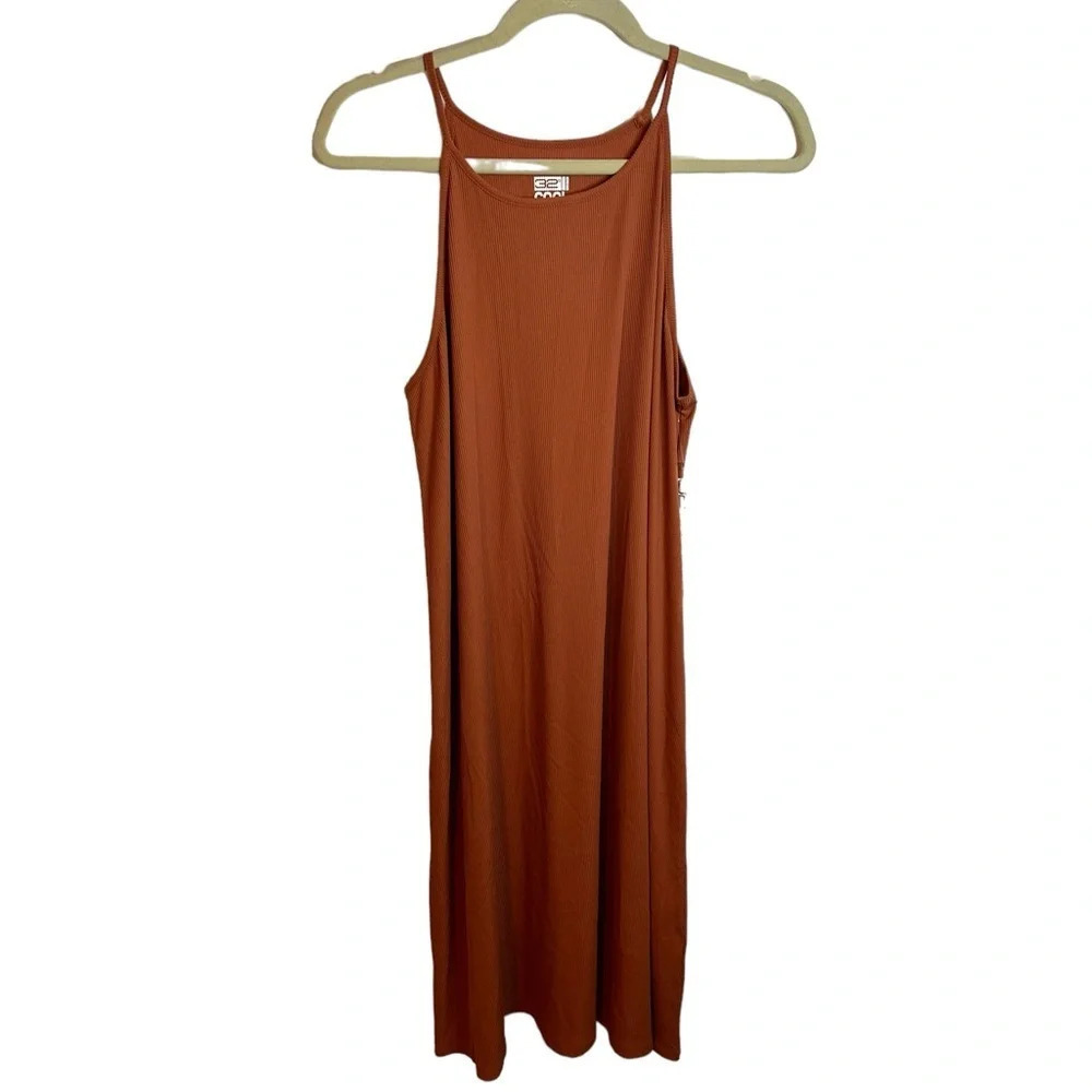 NWT 32 DEGREES RIBBED MIDI DRESS